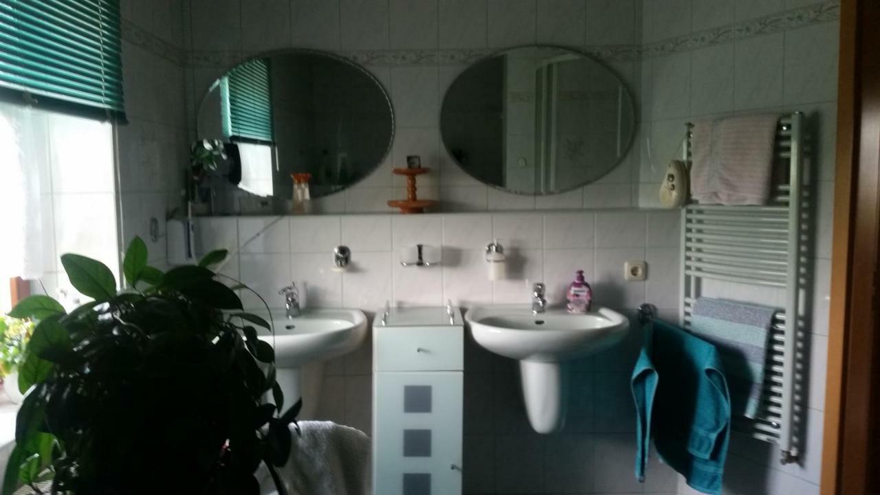 Apartmán Strasse Des Friedens Hilmersdorf Exteriér fotografie