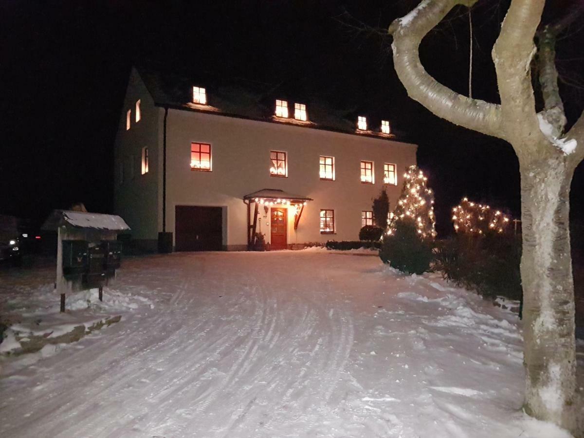 Apartmán Strasse Des Friedens Hilmersdorf Exteriér fotografie